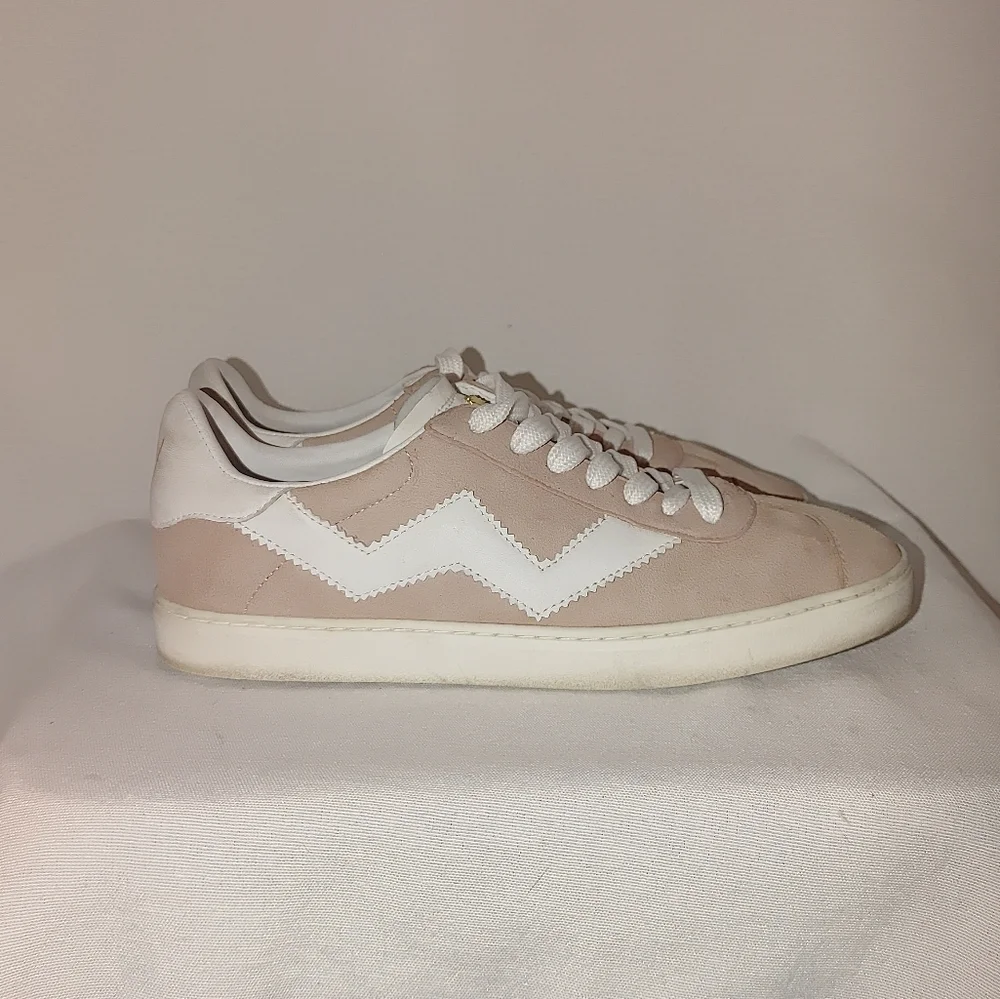 Stuart Weitzman pre owned